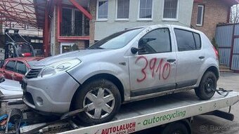 Dacia Sandero 1,4i 55kw kód motora: K7JA7