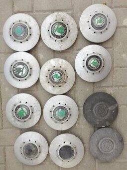 Predám koleso disk rezervu Škoda Felicia 4x100 R13 a puklick