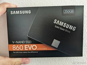250GB Samsung 860 EVO SSD HDD