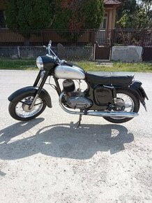 Predám motocykel Jawu 250 model