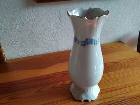 Porcelánová vaza