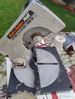Black & Decker SR700