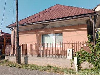 Útulná chalupa v pokojnej časti Mojmíroviec – len 5 km od