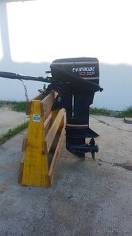 Motor Evinrude