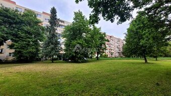 PREDAJ:2-izbový byt Nitra-Crenová;56,4 m2;149.900€