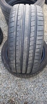 predám letné pneu 245/40r19 Excelon uhp2