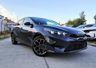 Kia Ceed 1,5 T-GDi M6 Edícia Sport