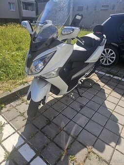 Predam skuter sym 125