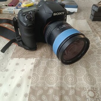 Predám fotoaparát Sony ILCA-68
