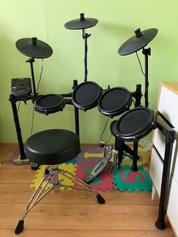 ALESIS NITRO - elektronická bicia súprava