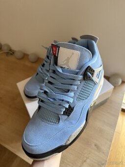 Jordan 4 University Blue - 1