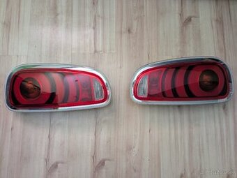 Predám originálne zadné svetlá MINI Clubman F54 (2015 2019)
