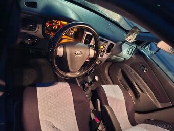 Kia Rio 2008