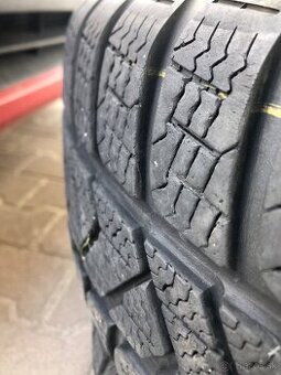 Zimne pneu 215/60r16