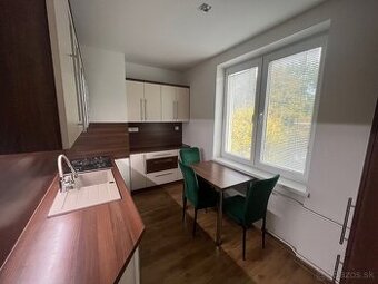 Prenájom kompletne zmodernizovaný 2-izbový byt, ul. Gorkého