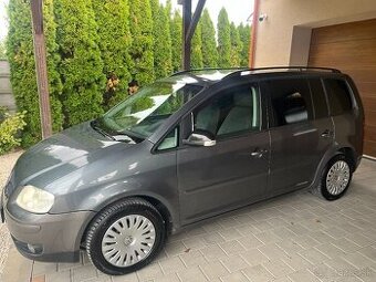 Volkswagen Touran 2.0 TDI Trendline