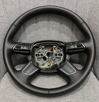 Audi A6 C7 A7 multifunkčný kožený volant