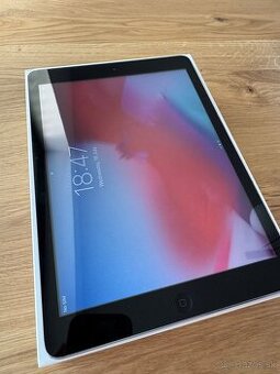 iPad Air Wi-Fi/Cell 64 GB – plne funkčný, zachovalý displej