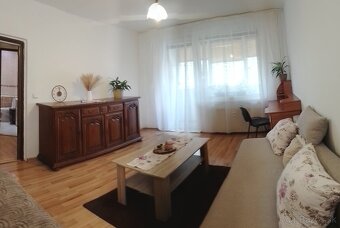 REZERVOVANY 1-izbovy byt 37m2 pri OC Aupark s loggiou