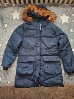 Dievčenská zimná bunda Reserved 140