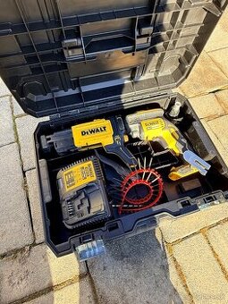 DeWALT DCF620P2K Na Sádrokartón