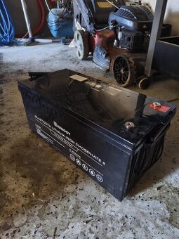 Batéria solárny panel menič