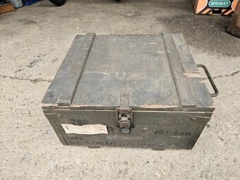 Vojenska drevena krabica bedňa 6.