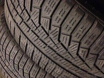 Predám zimné 205/55 R17