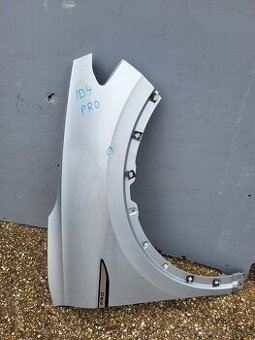 Volkswagen id 4 blatnik pravy predny