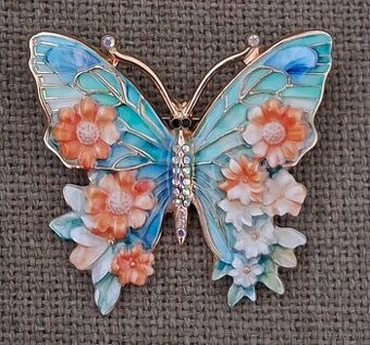 Brošňa c.8 - bledomodrá