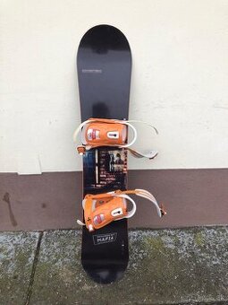 Detsky Snowboard 139cm
