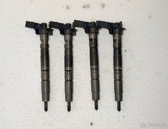 Vstrekovače 2.0 TDI 125kw CR 03L 130 277