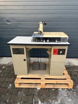 Svit 01339 Kosící stroj Stroj na štípání kůže FAV COMELZ