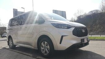 Ford Tourneo Custom 2025