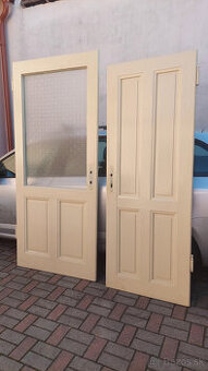 staré kazetové dvere