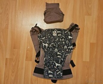 Štýlový a ergonomický nosič Rischino – Krásny lesný motív (U