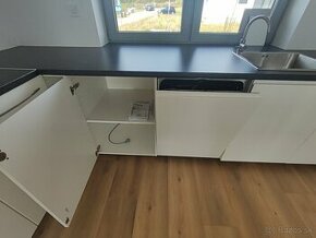 Kuchynská linka IKEA + spotrebiče