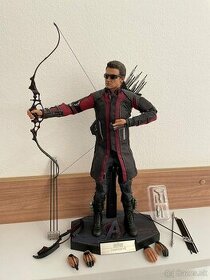 AVENGERS: AGE OF ULTRON HAWKEYE 1/6TH SCALE COLLECTIBLE FIGU - 1