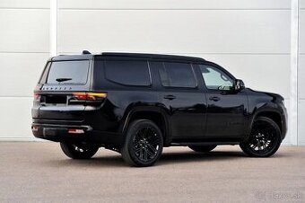 SUV Jeep Wagoneer