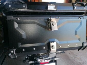 Top case