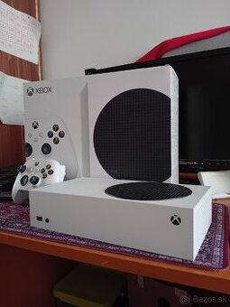 Xbox Series S + ovládač Xbox Daystrike Camo