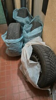 Zimné pneumatiky 205/55 r16 na plech.