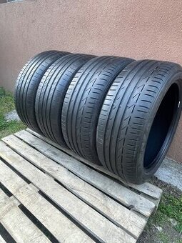 Letné 235/45 R19 4x=140e