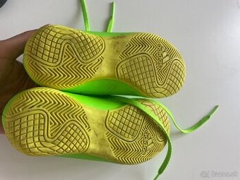 Tenisky adidas(halovky)