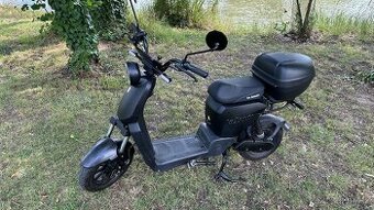 Predam elektricky Skuter LA Soirus vo výbornom stave lítiová