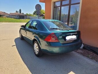 Predam Ford mondeo 2.0 tdci diesel kw 85 r.v 2003 ghia