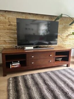 Tv skrinka konferenčný stolík komoda
