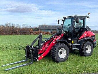 nakladač YANMAR V7 ( nosnosť 1.750kg, lopata 0,7 m ) záruka