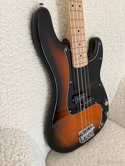 Basgitara Fender Squier Precision Bass Sunburst