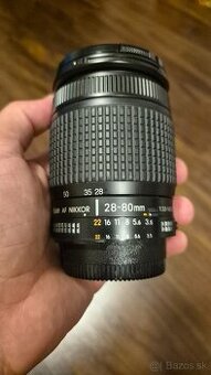 Nikon 28-80 mm f/3,5-5,6 D AF